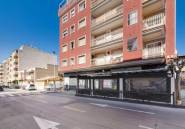 Resale - Apartment / flat -
Torrevieja - Centro - Muelle Pesquero