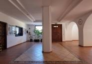 Resale - Apartment / flat -
Torrevieja - Torrevieja Centro