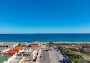 Resale - Bungalow -
Torrevieja - PLAYA DE LA MATA