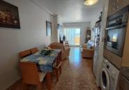 Resale - Apartment / flat -
Torrevieja - Torrevieja Centro