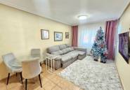 Resale - Apartment / flat -
Torrevieja - Torrevieja Centro