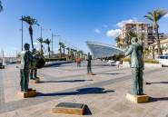 Resale - Apartment / flat -
Torrevieja - Centro - Muelle Pesquero