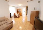 Resale - semi-detached house -
Torrevieja - El limonar