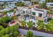 Resale - Villa -
Orihuela - Las Colinas Golf