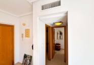 Resale - Apartment / flat -
Torrevieja - Torrevieja Centro