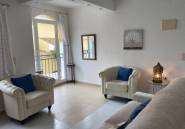 Alquiler a largo plazo - Apartamento / piso -
Villamartin