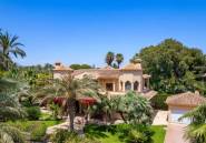 Használt ingatlanok - Villa -
Elche - Elche Centro