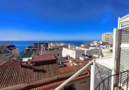 Resale - Apartment / flat -
Torrevieja - Torrevieja Centro