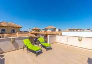 Használt ingatlanok - Villa -
Torrevieja - Torrevieja Centro
