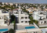 Használt ingatlanok - Villa -
Orihuela - La Zenia