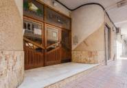 Resale - Apartamento -
Torrevieja - Playa del Acequión