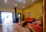 Resale - House -
Torrevieja - Centro