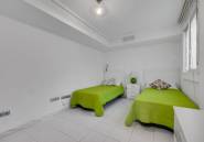 Resale - Apartment / flat -
Torrevieja - Centro