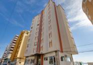 Resale - Apartamento -
Torrevieja - Playa del Acequión