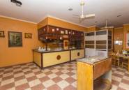 Resale - Commercial property -
Torrevieja - La Mata