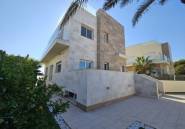 Használt ingatlanok - Villa -
Orihuela - La Zenia