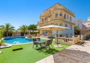 Resale - Villa -
Orihuela - Playa Flamenca