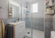 Resale - Apartment / flat -
Torrevieja - Torrevieja Centro