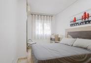 Resale - Apartamento -
Torrevieja - Playa del Acequión