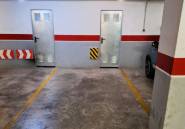 Használt ingatlanok - Garázs -
Torrevieja - Torrevieja Centro