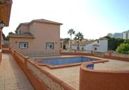 Resale - Villa -
Pinoso - Los Pinos