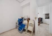 Resale - Apartamento -
Torrevieja - Playa del Acequión