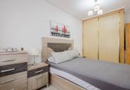 Resale - Apartamento -
Torrevieja - Playa del Acequión