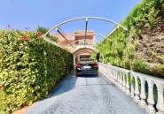 Resale - Villa -
Torrevieja - Torrevieja Centro