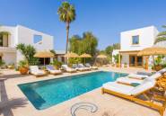 Resale - Commercial property -
Jávea - Xàbia - Jávea - Xàbia Centro