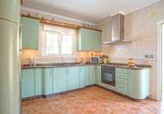 Resale - Villa -
Pinoso - Los Pinos