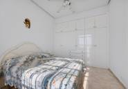 Resale - Apartamento -
Torrevieja - Playa del Acequión