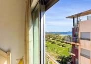 Resale - Apartment / flat -
Torrevieja - Torrevieja Centro