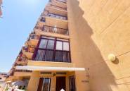 Resale - Apartment / flat -
Torrevieja - Torre la mata