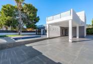 Reventa - Villa -
Orihuela - Campoamor