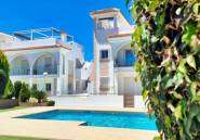 Resale - Upper floor bungalow -
Ciudad Quesada - Doña pepa