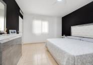 Resale - Apartment / flat -
Torrevieja - Centro - Muelle Pesquero