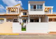 Használt ingatlanok - Terraced house -
Torrevieja - Los altos