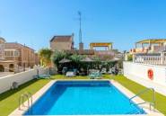 Resale - Villa -
Orihuela - Villamartin
