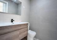 Resale - Apartment / flat -
Torrevieja - Torrevieja Centro