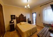 Resale - House -
Torrevieja - Centro