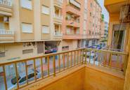 Resale - Apartment / flat -
Torrevieja - Torrevieja Centro