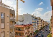 Resale - Apartment / flat -
Torrevieja - Centro - Muelle Pesquero