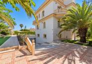 Resale - Villa -
Orihuela - Playa Flamenca