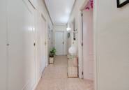 Resale - Apartment / flat -
Torrevieja - Centro - Muelle Pesquero