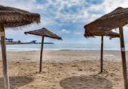 Resale - Apartment / flat -
Torrevieja - Torrevieja Centro