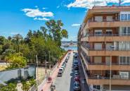 Használt ingatlanok - Apartamento -
Torrevieja - Playa del Acequión