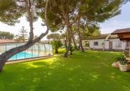Resale - Villa -
Orihuela - Campoamor