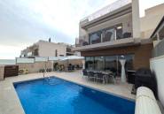 Használt ingatlanok - Villa -
Villamartin