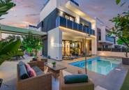 Resale - Villa -
Orihuela - Lomas De Campoamor