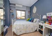 Resale - Apartment / flat -
Torrevieja - Centro - Muelle Pesquero